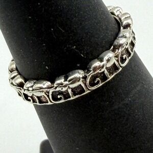 Elephant Band Ring Size 5.25 Silver Tone Lucky‎ Animal Stack Ring